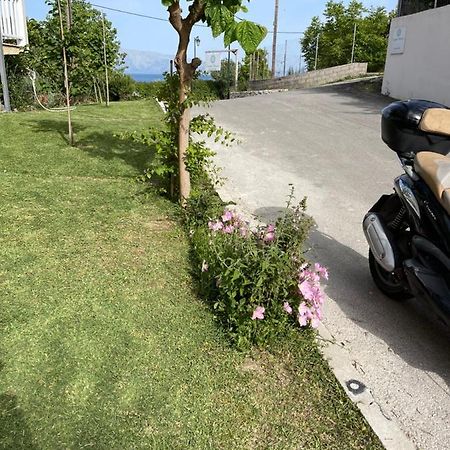 Cosy Apartment With Sea View Close To The Beach นิเกียนา ภายนอก รูปภาพ